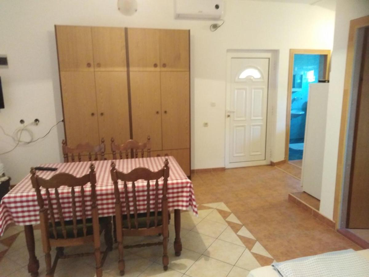 Apartman Ivica Vir Bagian luar foto