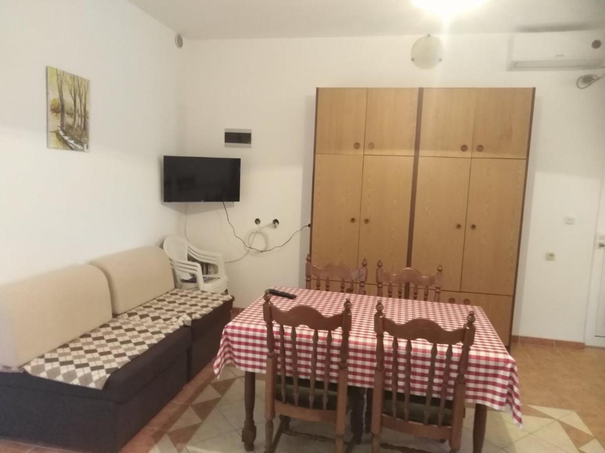 Apartman Ivica Vir Bagian luar foto